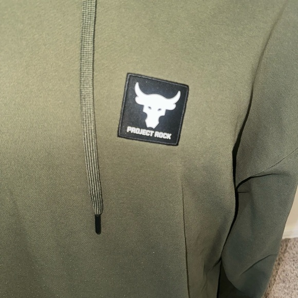 Men’s used pre owned Project Rock Under armour hoodie Olive logo size XL - Picture 5 of 7
